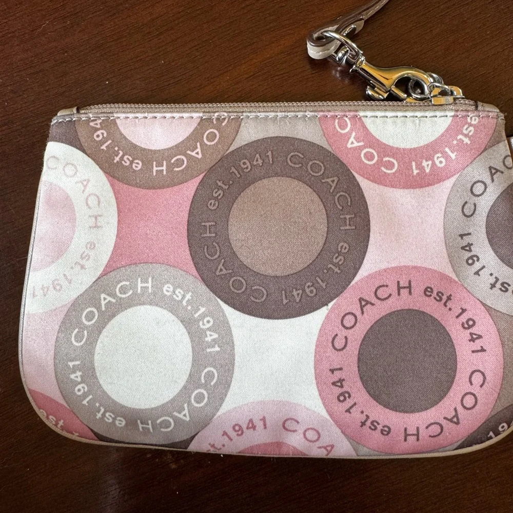 Coach Pink and Brown Poppy Circle Pattern Wristlet Y2K